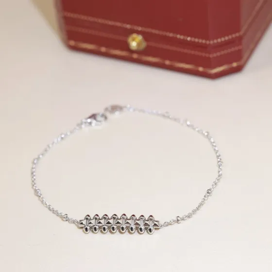 Cartier Clash de Cartier bracelet silver-toned metal no gemstones 17cm