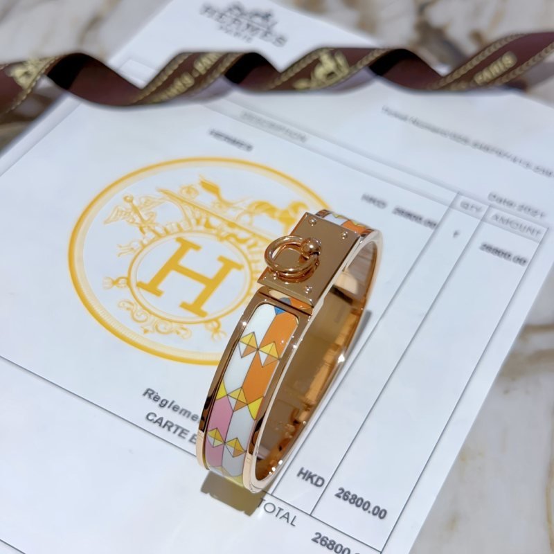 Hermes Clic Anneau bracelet Rose gold plated metal with multicolor geometric enamel orange pink white yellow blue PM
