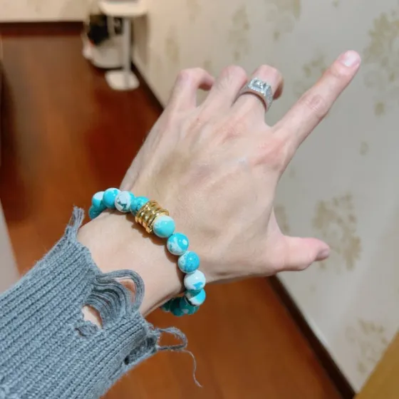 Bvlgari DIVAS DREAM bracelet yellow gold with turquoise and white marbled beads 18