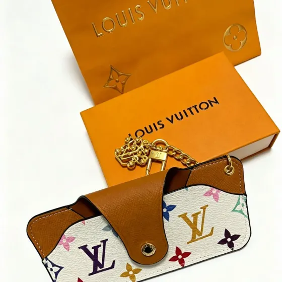 Louis Vuitton Anger Forest Multicolor Monogram Glasses Case Keychain pendant Gold-tone metal white coated canvas with multicolor monogram print tan leather trim 15cm chain length