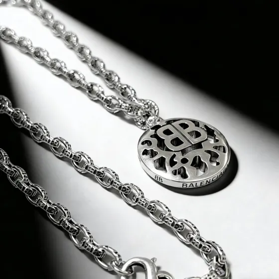 Luxury necklace