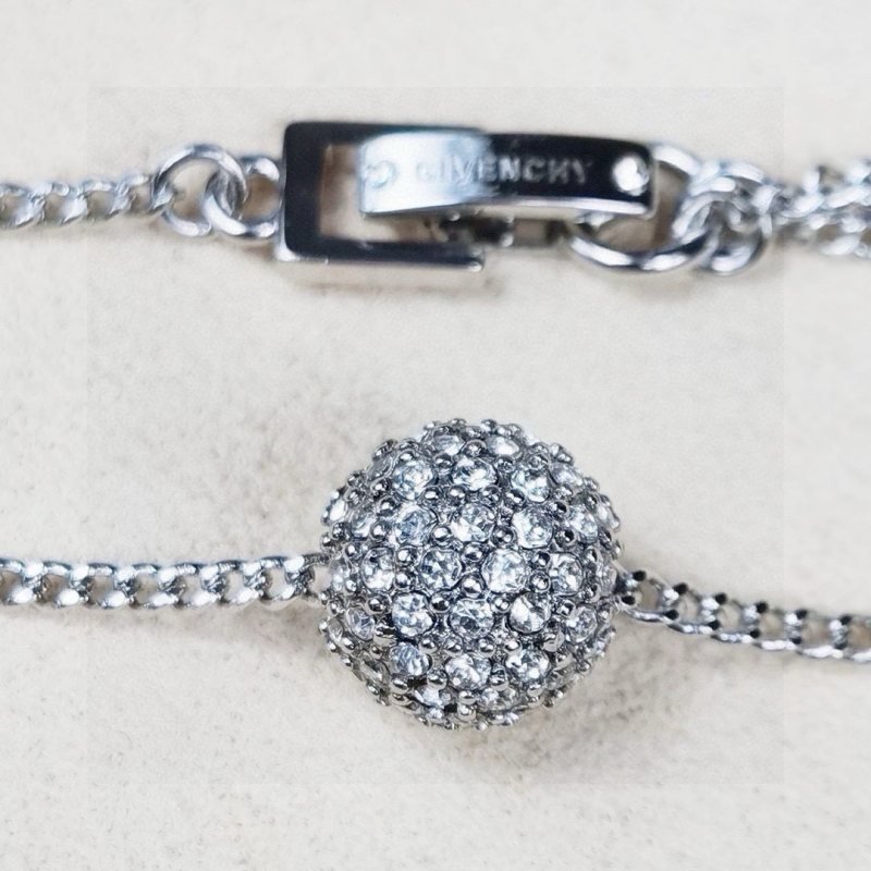 Luxury necklace platinum
