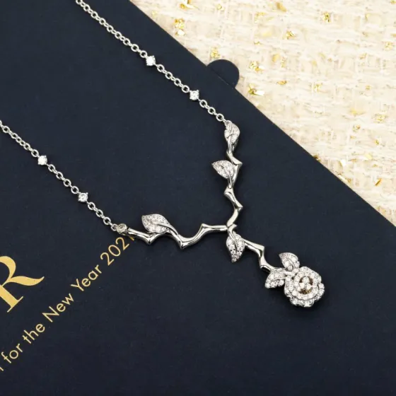 Dior Rose necklace 18K gold with clear diamonds available in yellow gold rose gold and white gold variants 42cm