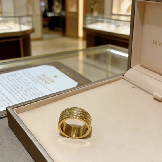 Bvlgari B zero1 ring 18k yellow gold 10