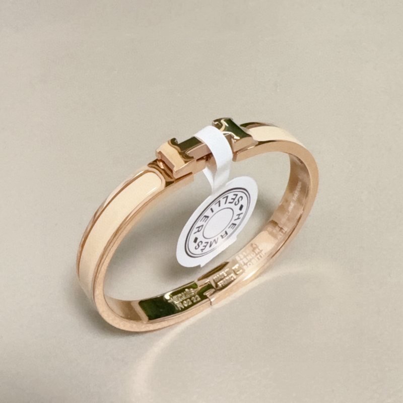Hermes Clic H bracelet rose gold metal with cream white enamel 8mm MM