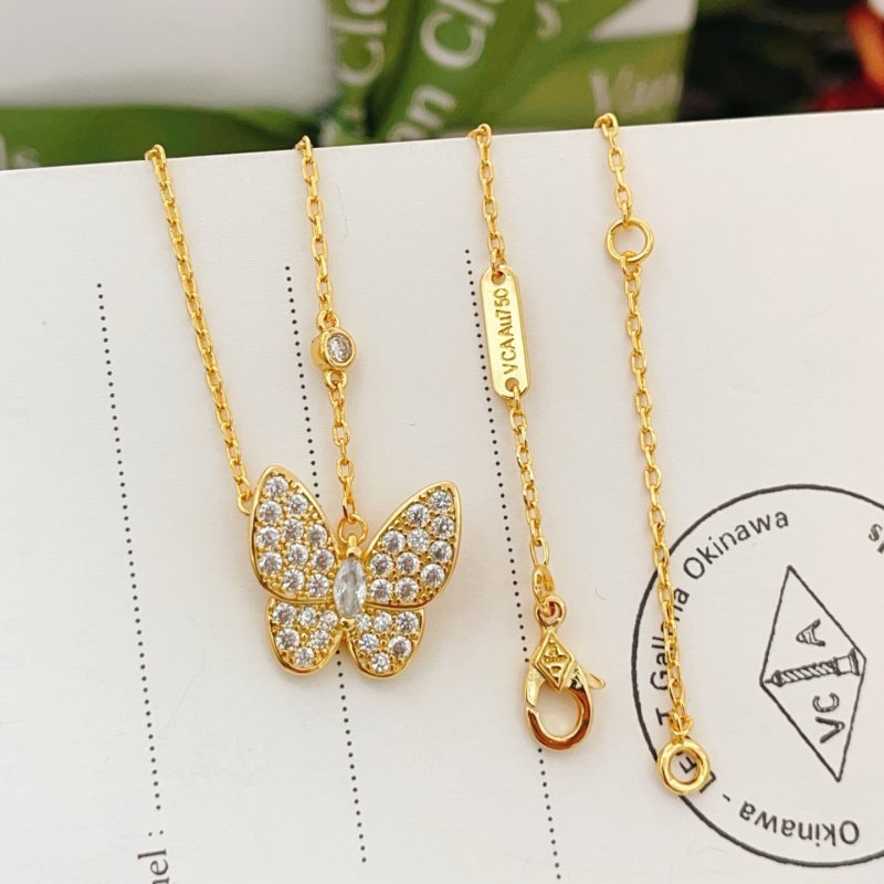 Van Cleef Arpels Two Butterfly necklace Yellow gold with clear diamond pave 42cm with 5cm extender