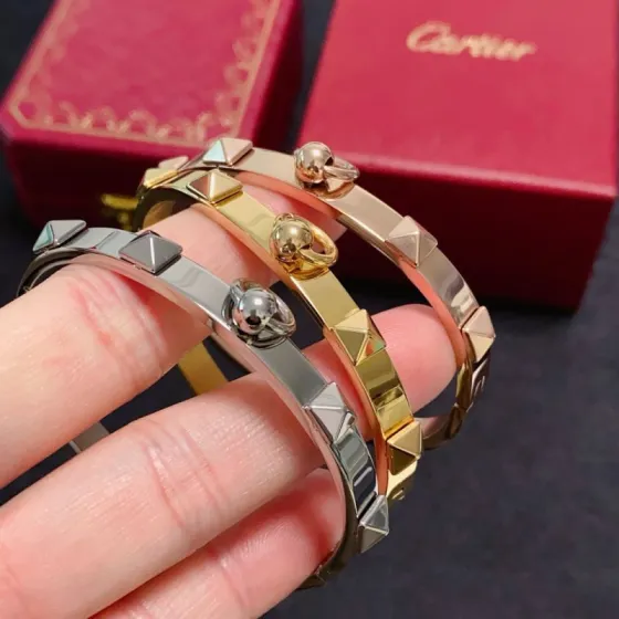 Cartier Clash de Cartier bracelet 18k yellow gold 18k rose gold 18k white gold no gemstones 17