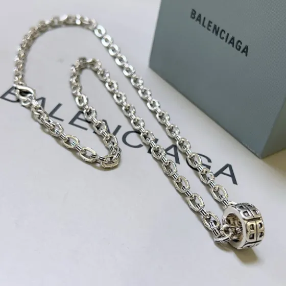 Luxury necklace