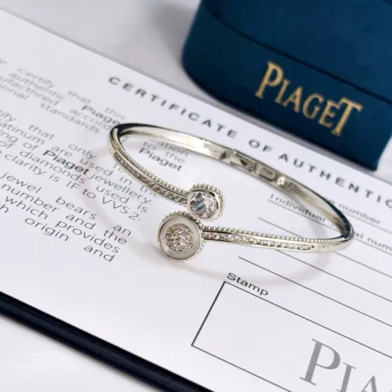 Piaget Possession bracelet silver-toned white gold with clear diamonds 16cm inner circumference