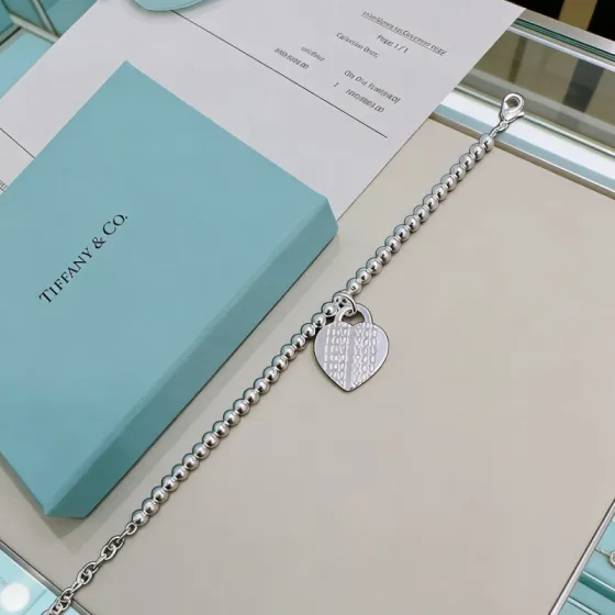 Tiffany Co Return to Tiffany Love You Heart Tag Bead Bracelet bracelet Sterling silver with polished silver heart tag 17cm
