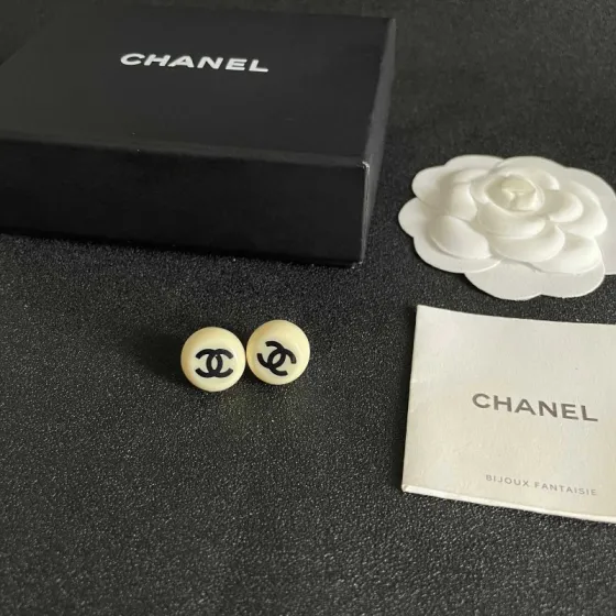 Chanel CC Logo Round Stud Earrings earrings Cream ivory resin with black interlocking CC logo 1 2cm diameter