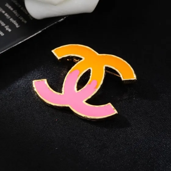 Chanel CC Logo Gradient Enamel Brooch brooch Gold-tone metal with orange and pink enamel 3cm width