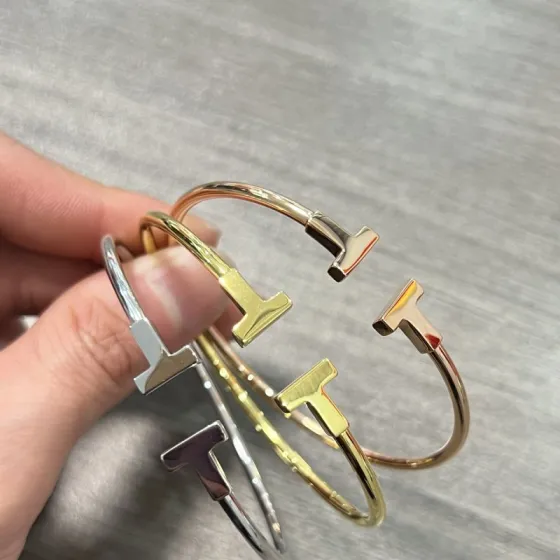 Tiffany Tiffany T bracelet 18k rose gold 18k yellow gold sterling silver no gemstones 17cm inner circumference