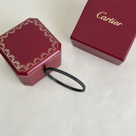 Cartier Love bracelet Black Yellow Gold Rose Gold 17