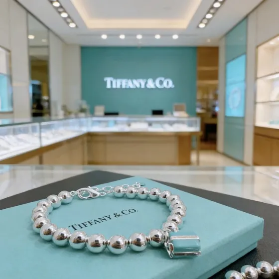 Tiffany Co Tiffany Blue Box Charm Bead Bracelet bracelet sterling silver metal with signature Tiffany Blue enamel charm 8mm bead diameter adjustable 16-19cm chain length