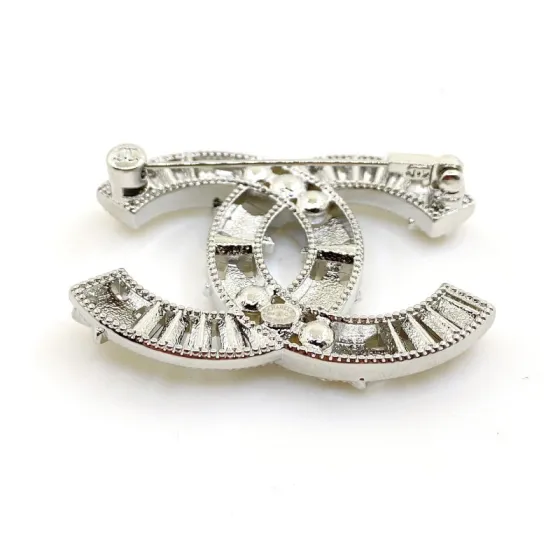 Chanel CC Star Pearl Crystal Brooch brooch silver tone metal clear crystals white faux pearls 3 5cm width