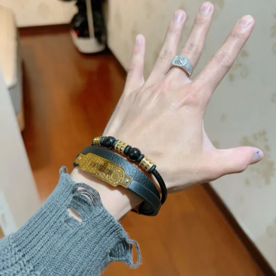 Bvlgari B zero1 Coiled Leather Bracelet bracelet Black leather yellow gold-tone metal black onyx beads 19cm