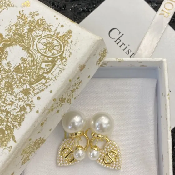 Dior Tribales Heart CD Pearl Earrings earrings Gold-tone metal with white pearls One Size
