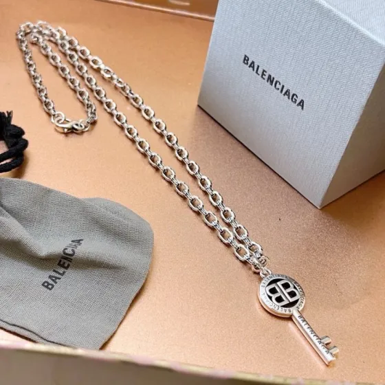 Luxury necklace