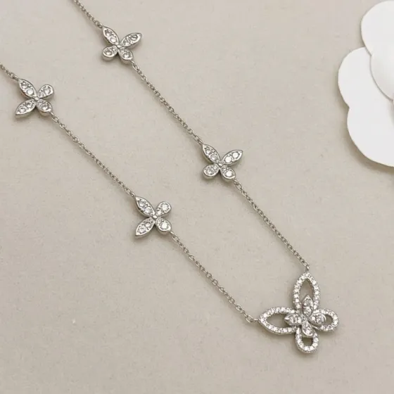 Graff Butterfly necklace 18K white gold diamond 42cm
