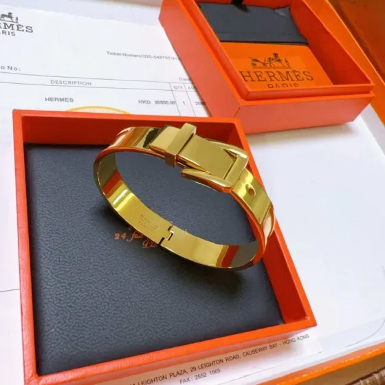 Hermes Belt Buckle Clic Clac H bracelet gold-tone metal 17cm inner circumference