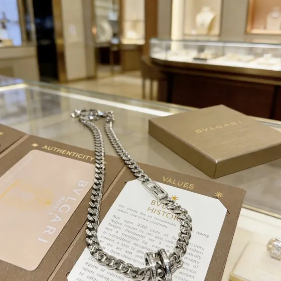 Bvlgari necklace