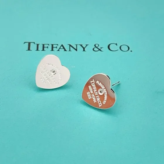 Tiffany Co Return to Tiffany Heart Tag earrings sterling silver with clear diamond accent 10mm heart diameter