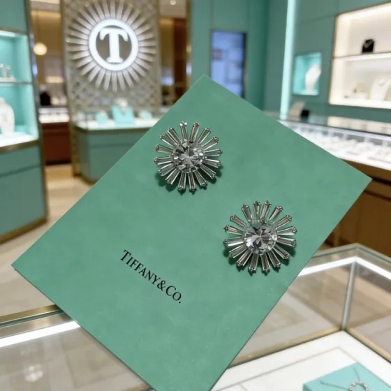 Tiffany Co Marquise Sunburst Commemorative Earrings earrings platinum-toned metal with clear high-carbon diamond stones 2cm diameter per earring