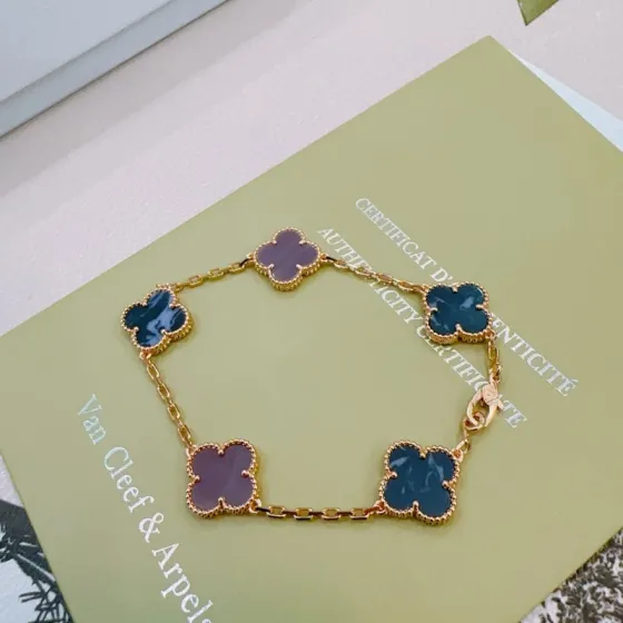 Van Cleef Arpels Alhambra bracelet Rose gold metal with purple and dark blue marbled clover inlays 19cm