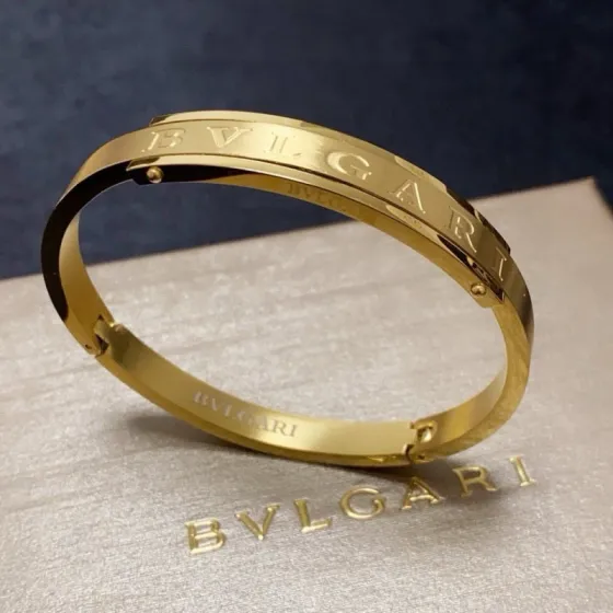 Bvlgari Bvlgari Logo Bangle bracelet 14K yellow gold 21cm