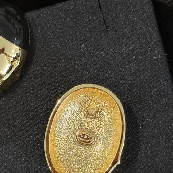 Chanel CC Logo Oval Resin Stud Earrings earrings Gold-tone metal with black resin 2 5cm length per earring