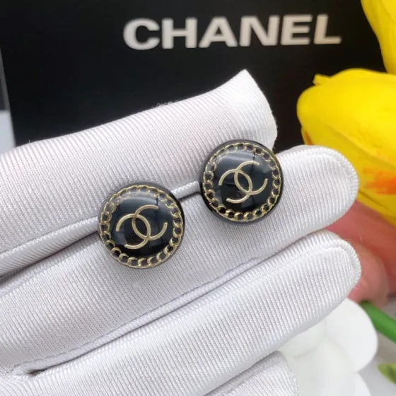 Chanel CC Logo Round Chain Border Stud Earrings earrings gold-tone metal with black resin 1 2cm diameter