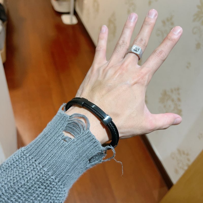 Hermes New Anger Forest bracelet Black leather with gunmetal black hardware 19cm