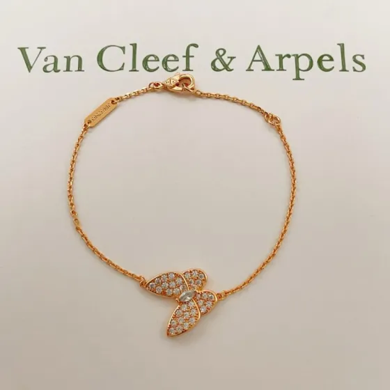 Van Cleef Arpels Two Butterfly bracelet Rose gold with clear diamonds 17cm