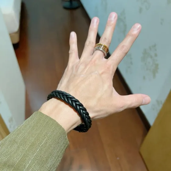 Gucci Anger Forest Braided Leather Bracelet bracelet Black braided leather with gunmetal-tone metal clasp 19cm