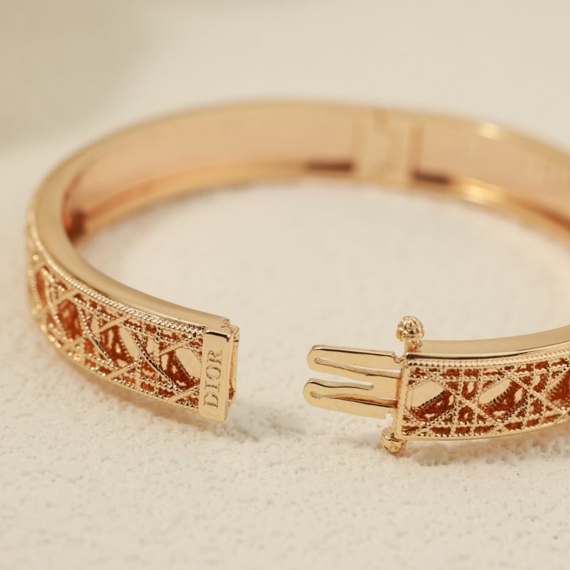 Dior My Dior bracelet Yellow gold rose gold silver-toned metal with openwork cannage detailing 17cm inner circumference