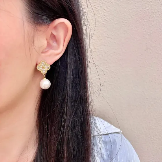 Van Cleef Arpels Alhambra earrings yellow gold clear diamond white pearl 2 5cm drop length