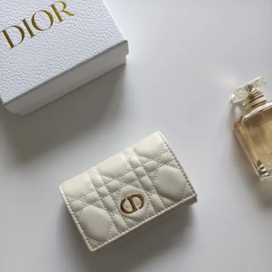 Dior Dior Caro card holder cream grained calfskin with gold-tone metal hardware 11x7 5x2 5cm