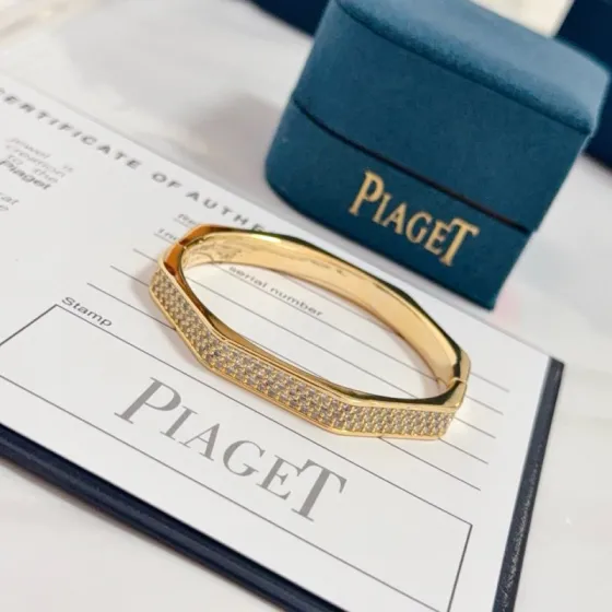 Piaget Polo bracelet 18k yellow gold with pave set clear diamonds 17cm