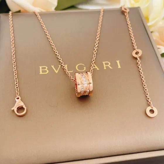 Bvlgari B zero1 necklace Rose gold with clear diamond pave accents 40-45cm adjustable
