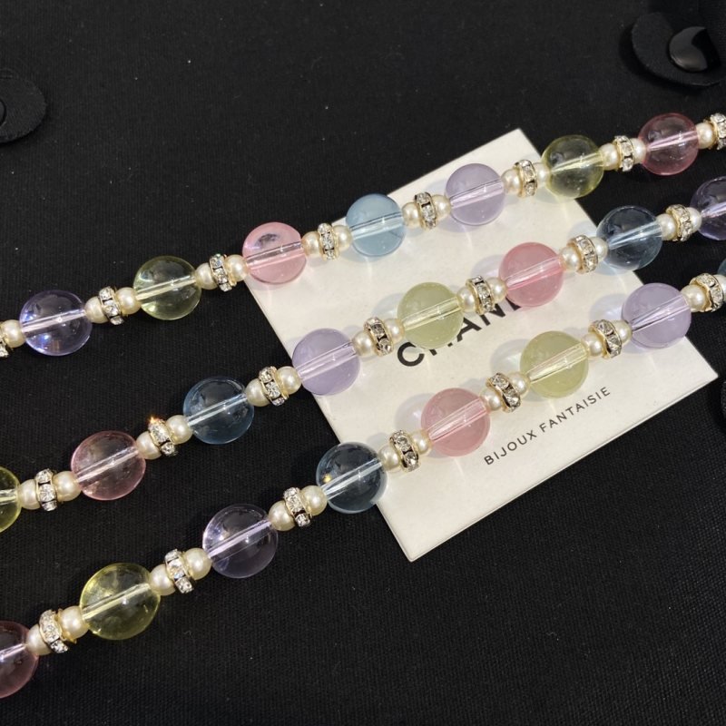 Chanel CC Logo Pastel Bead Bijoux Fantaisie necklace Gold-tone metal multicolor pastel transparent resin beads cream faux pearl clear crystal 42cm with 5cm extender chain