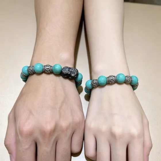 Gucci Anger Forest bracelet Aged silver metal turquoise blue-green stone black carved stone 18cm