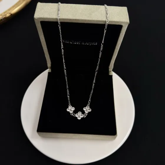 Van Cleef Arpels Alhambra necklace silver white gold with clear diamond accents 42cm