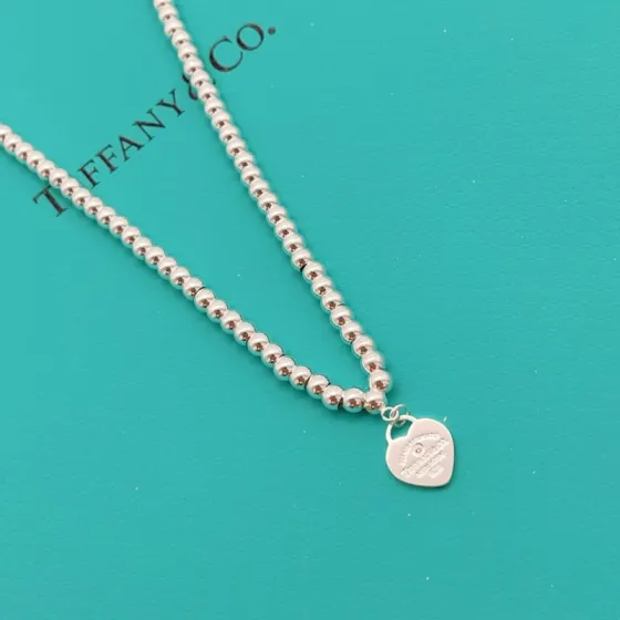 Tiffany Co Return to Tiffany Heart Tag Bead necklace Sterling silver with clear diamond accent 40cm