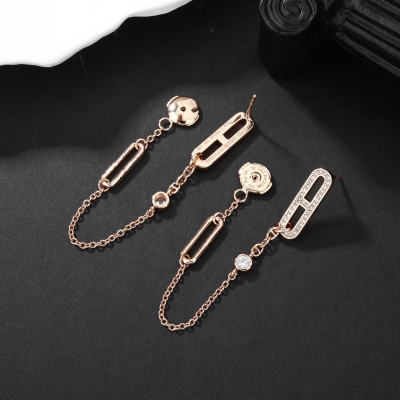 Hermes Ever Chaine d Ancre earrings Rose gold metal with clear diamond accents also available in silver-toned white gold metal with clear diamond accents 6cm drop length