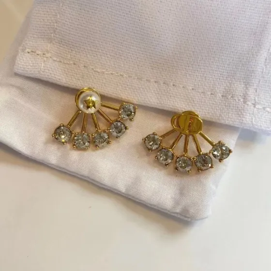 Dior DED0139 earrings Gold-tone metal with white faux pearl gold star accent and clear faceted crystals One Size