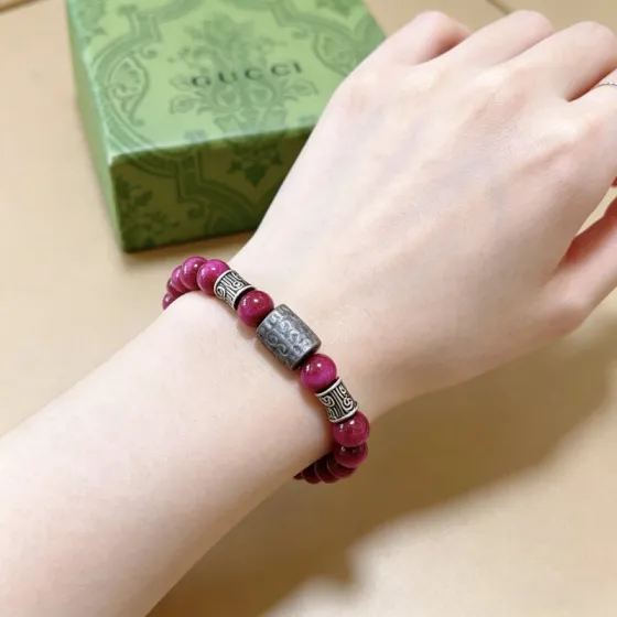 Gucci Anger Forest bracelet Aged silver metal magenta tiger s eye beads 18cm