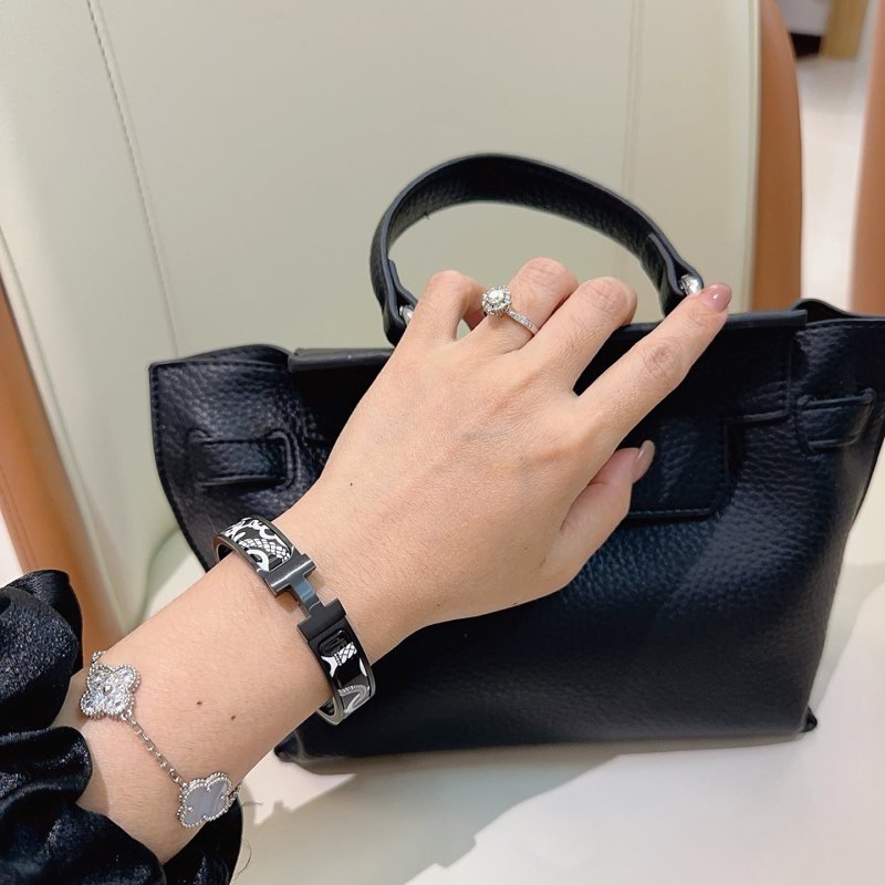Hermes Clic H bracelet black enamel with white pattern black plated metal 17