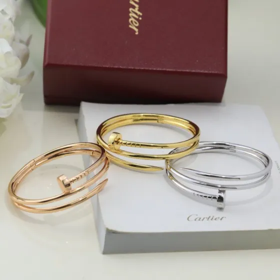 Cartier Juste un Clou bracelet 18k yellow gold 18k rose gold 18k white gold no gemstones 17