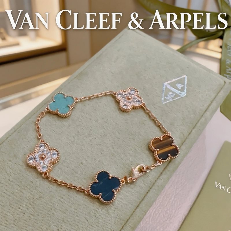 Van Cleef Arpels Alhambra bracelet Rose gold metal with turquoise diamond tiger s eye and dark blue stone accents 17cm